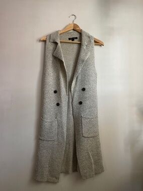 •| love tree duster vest